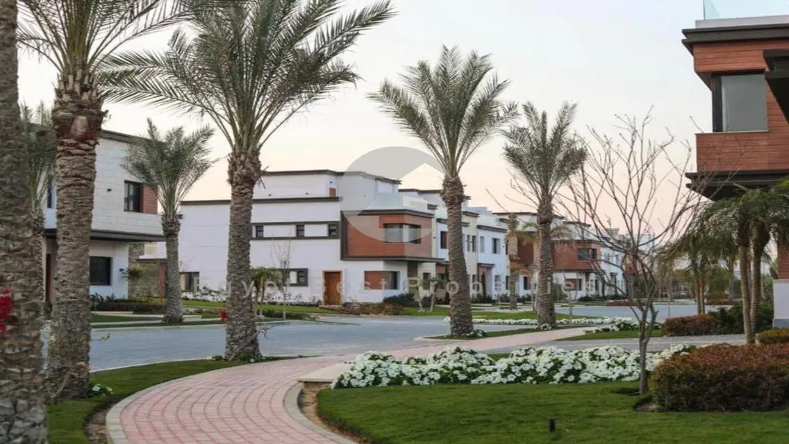 موقع مميز بالقاهرة الجديدة/خطةدفع10سنين/ أول طرح