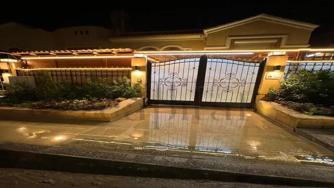 توين هاوس لقطة للبيع في الخمائل - زايد الجديدة