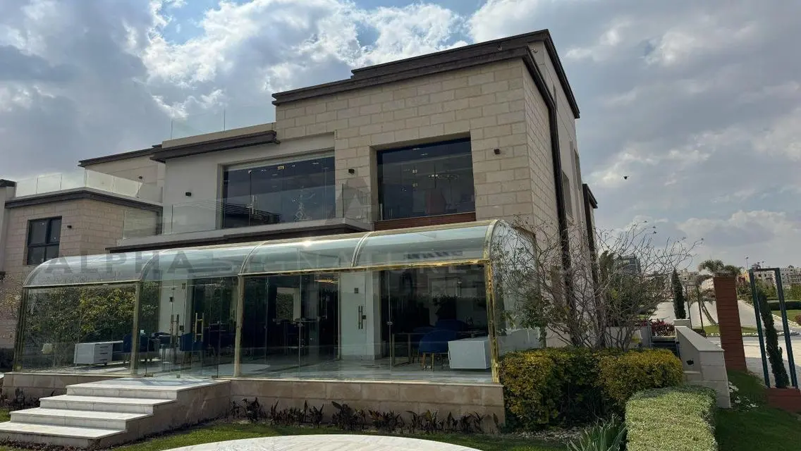 Twin House 285m Fifth Settlement, South 90th