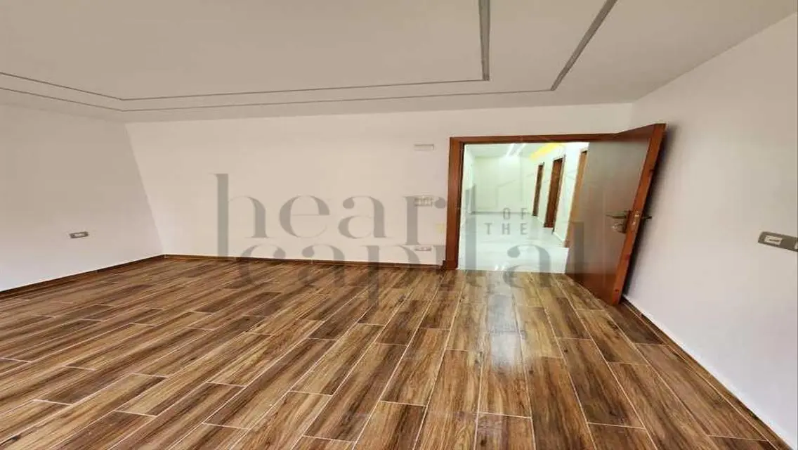Spacious Garden Apartment for Sale in Al-Khamayel