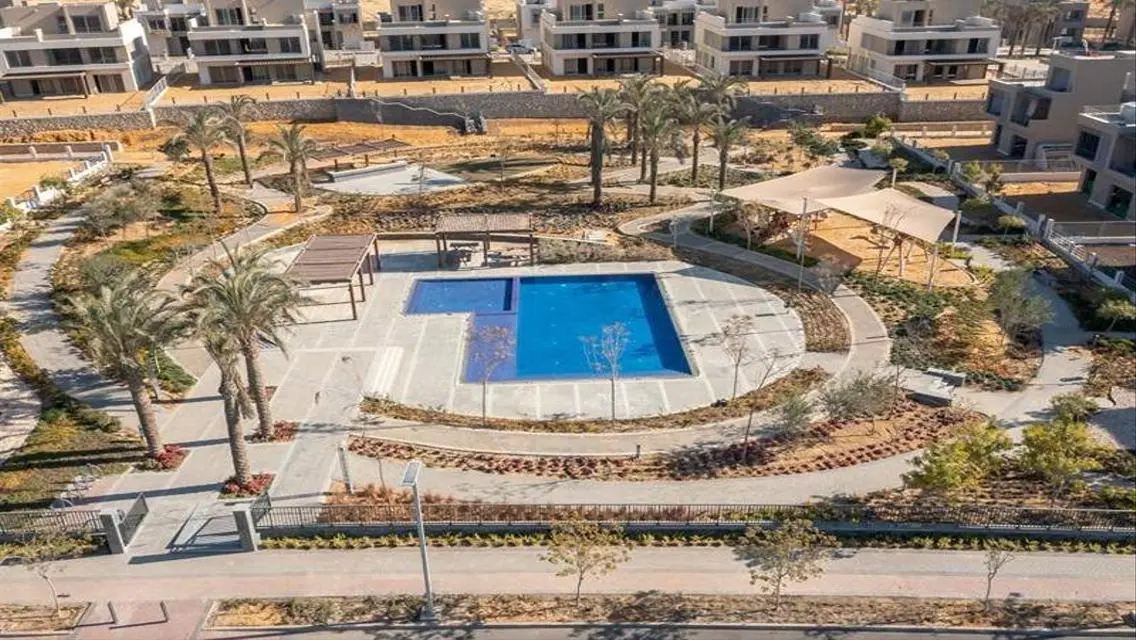 Twin House For Sale at Palm hills new Cairo 268 M.