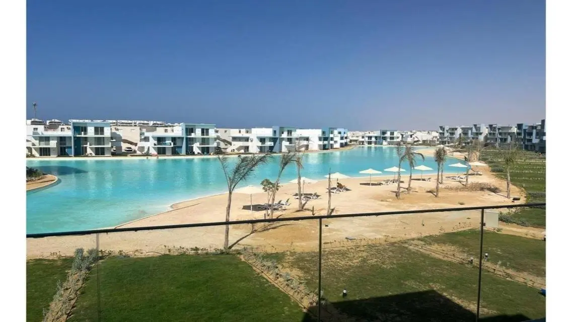 شاليه بحري  للبيع مرحله ثالثه في فوكا باي