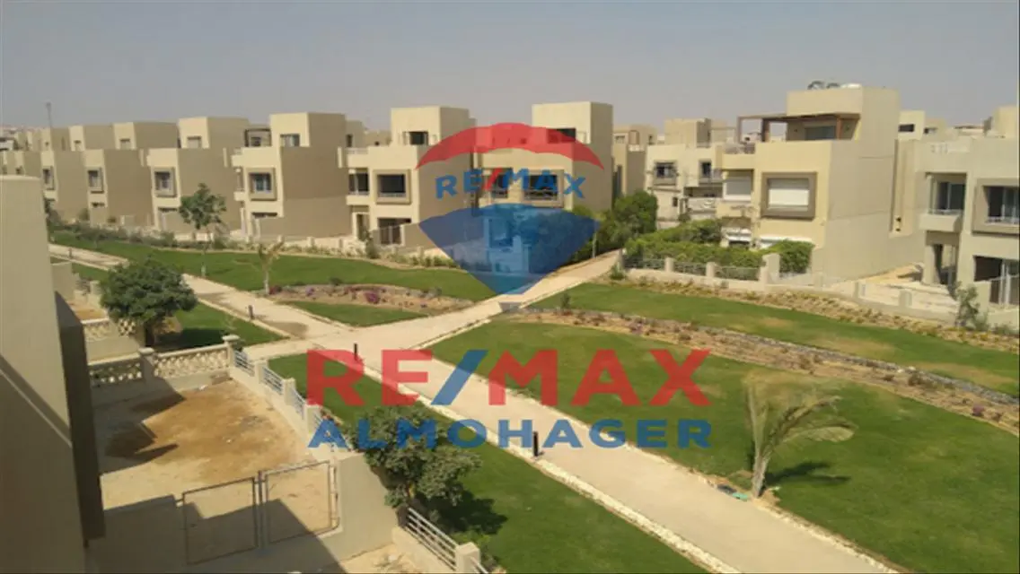 Luxury Apartment with Spacious Facilities in Prime Location