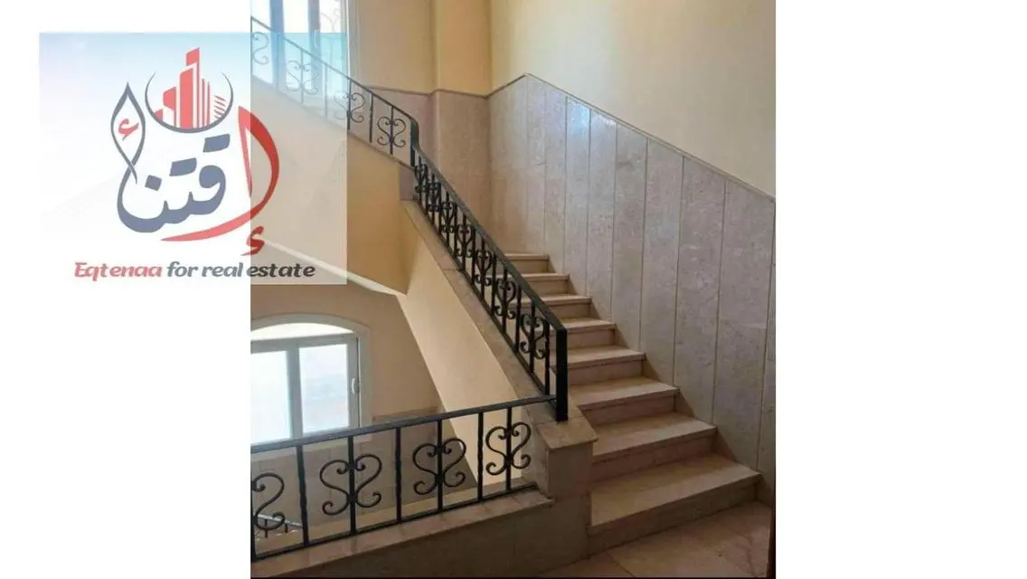 فيلا  للبيع ف كمبوند  الياسمين في الشيخ زايد
