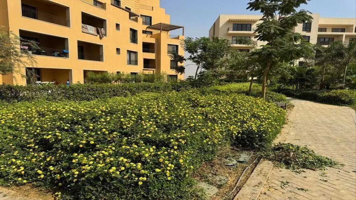 Studio in O West Perfect for Living &amp; Investment