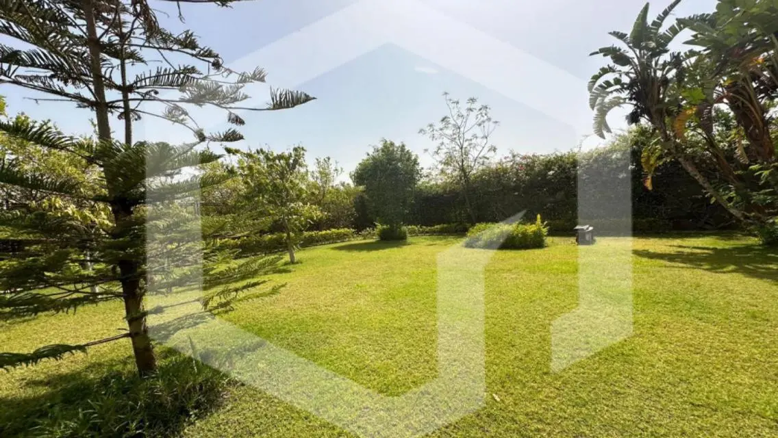Villa with pool for sale with ACs in Allegria     