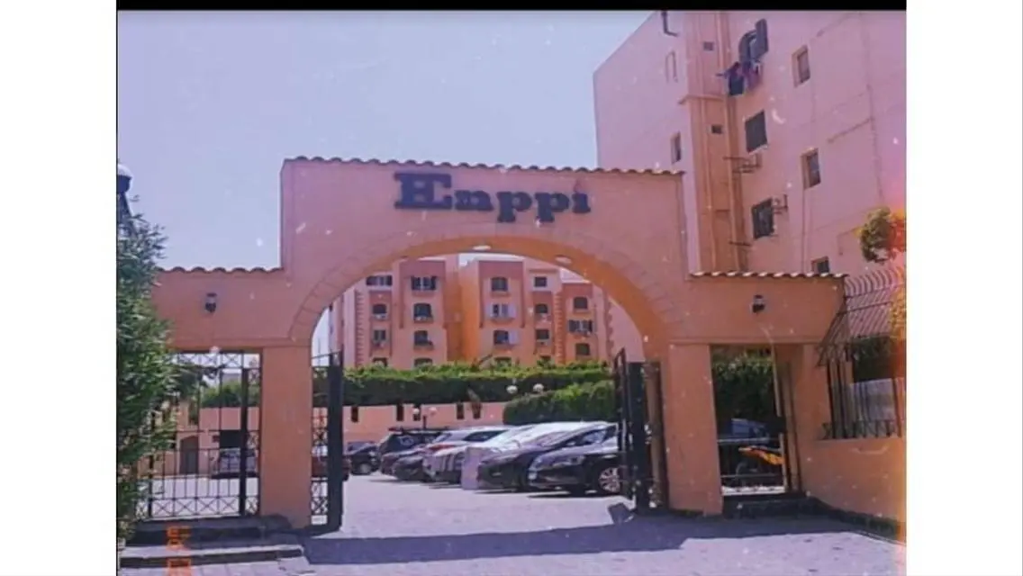 شقه للإيجار فيو مميز Compound Enppi بجوار ارابيلا