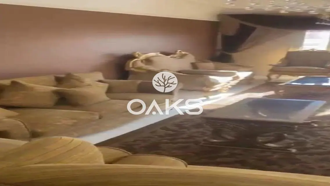 شقه للبيع ريسيل متشطبه بالفرش في الرحاب