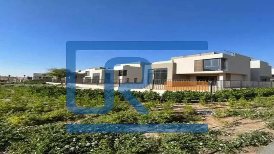 Apartment with garden  For Sale In Sodic East