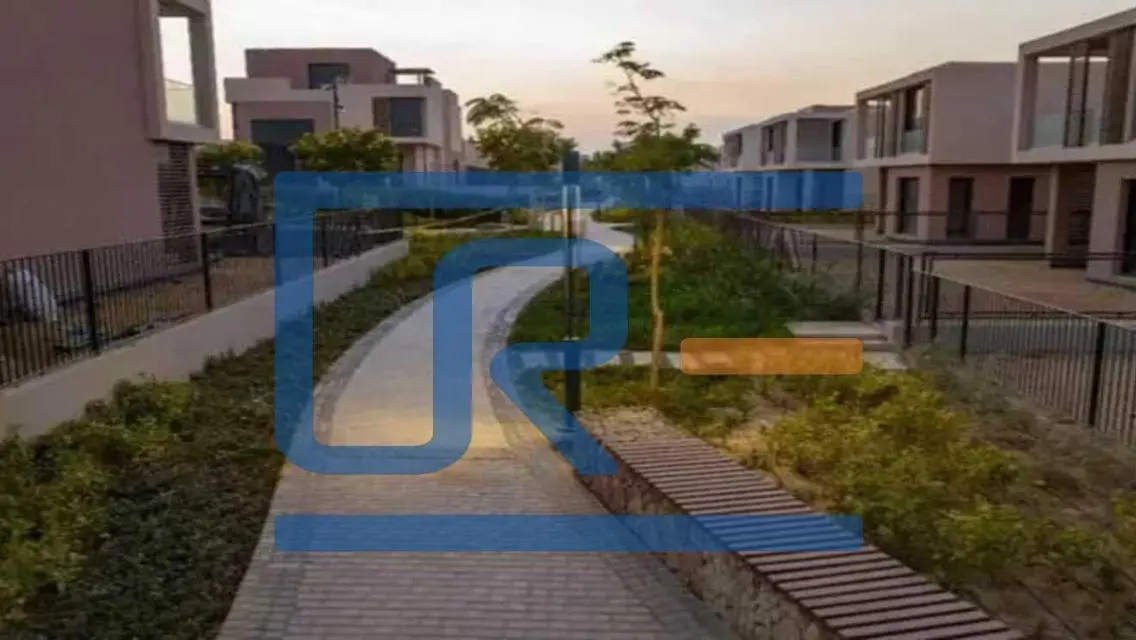 Apartment with garden  For Sale In Sodic East