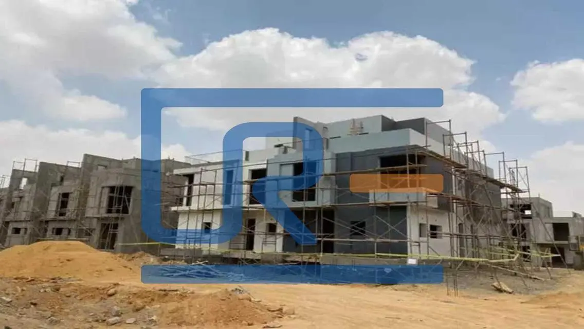 Apartment with garden  For Sale In Sodic East