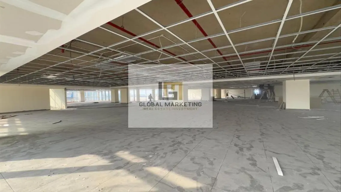 Comfortable Apartment with 1300 Meter Space
