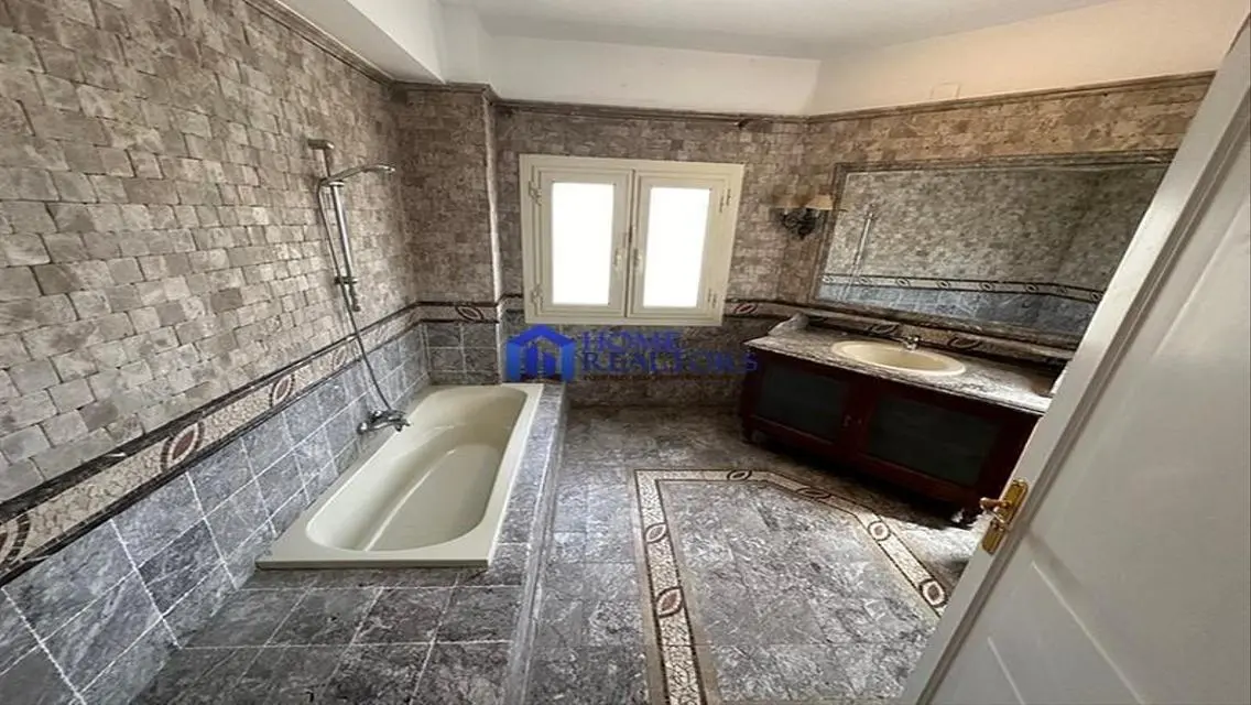 Apartment With Large Balcony 4 Rent In Maadi