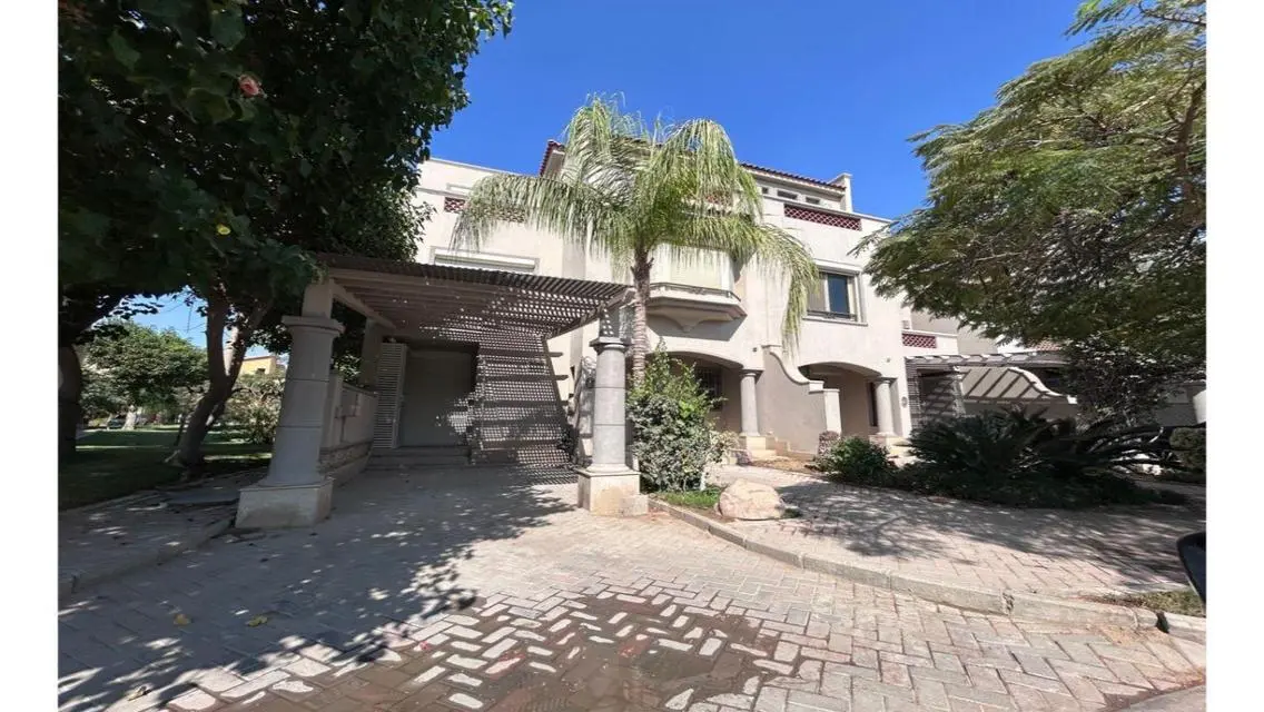 Twin house for rent in Palm Hills