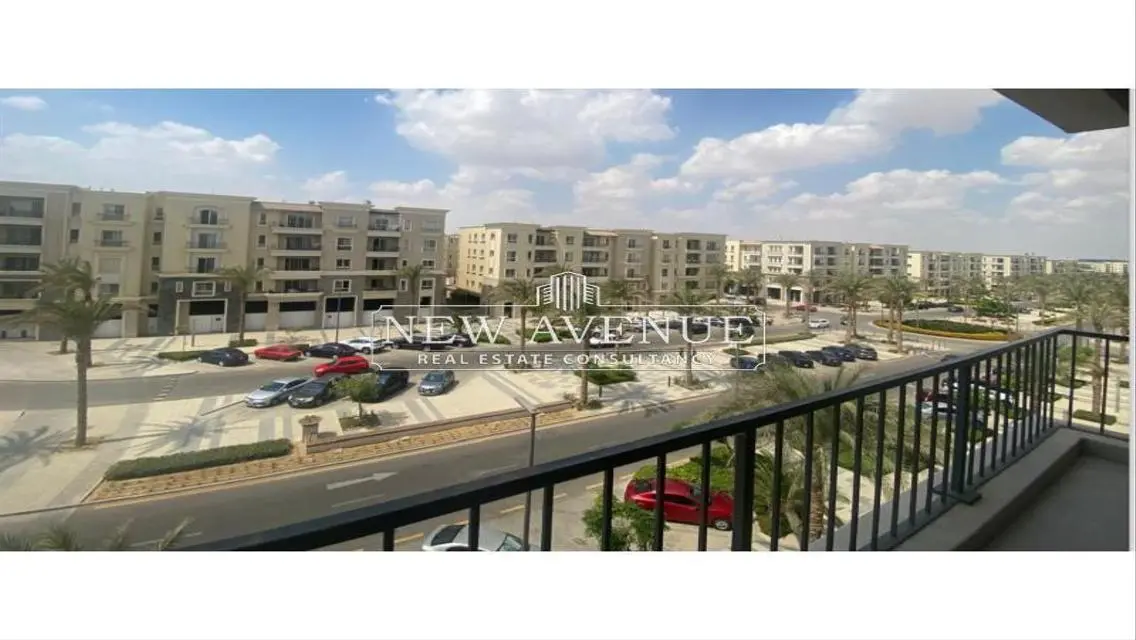 شقة بمساحة 239 م تشطيب كامل فى موقع متميز