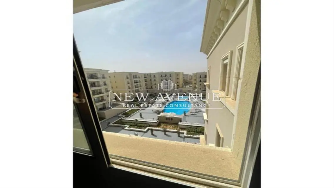 شقة بمساحة 239 م تشطيب كامل فى موقع متميز