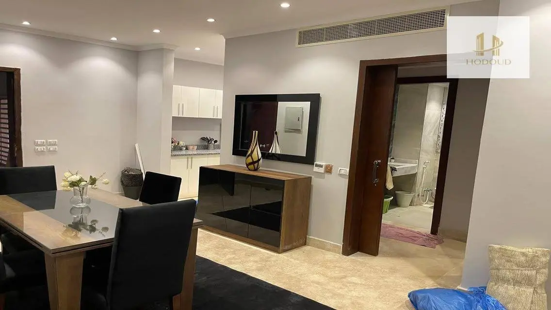 Furnished studio for rent in Village Gate