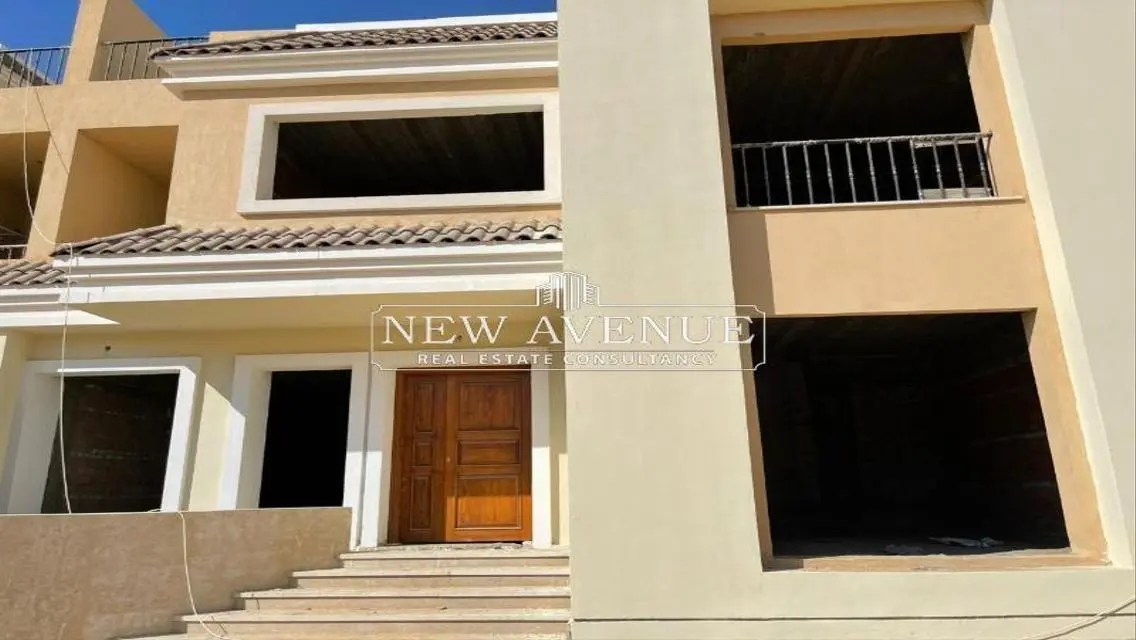 Delivered s- villa middle in Sarai Mostakbal City