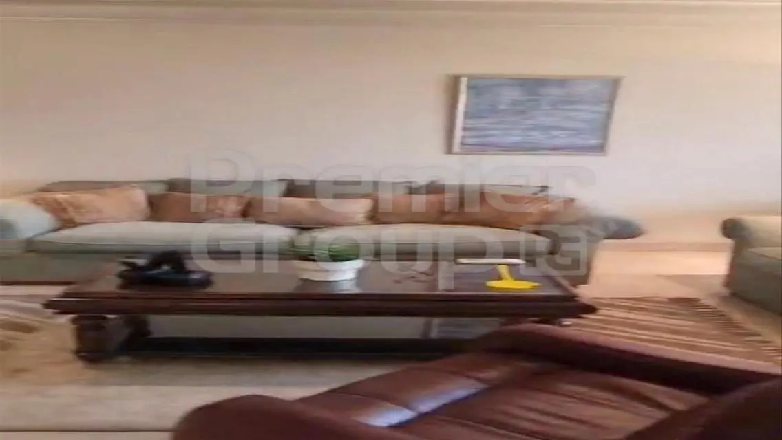 عقار مميز للبيع في قلب المدينة