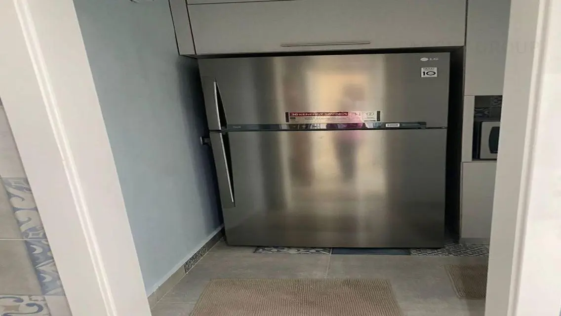 For rent,  ultra-modern apartment in Eastown
