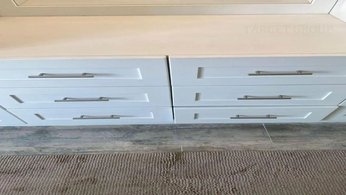 For rent,  ultra-modern apartment in Eastown