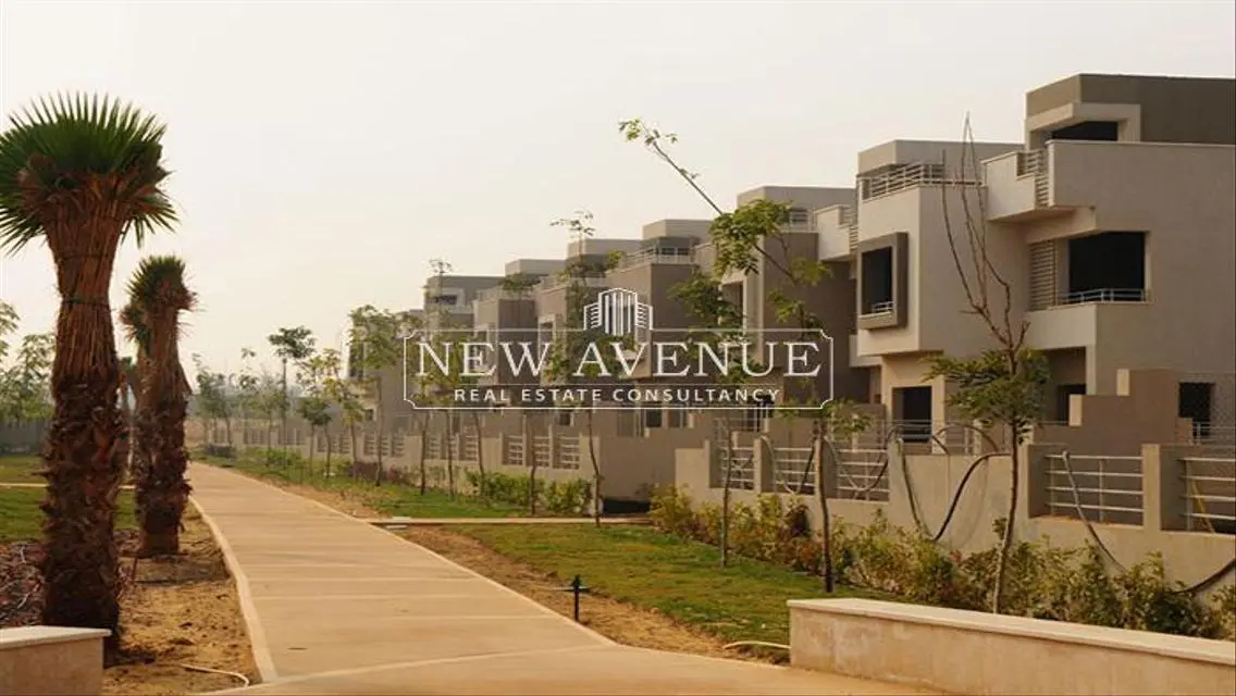 Ready to move with installments - The Crown