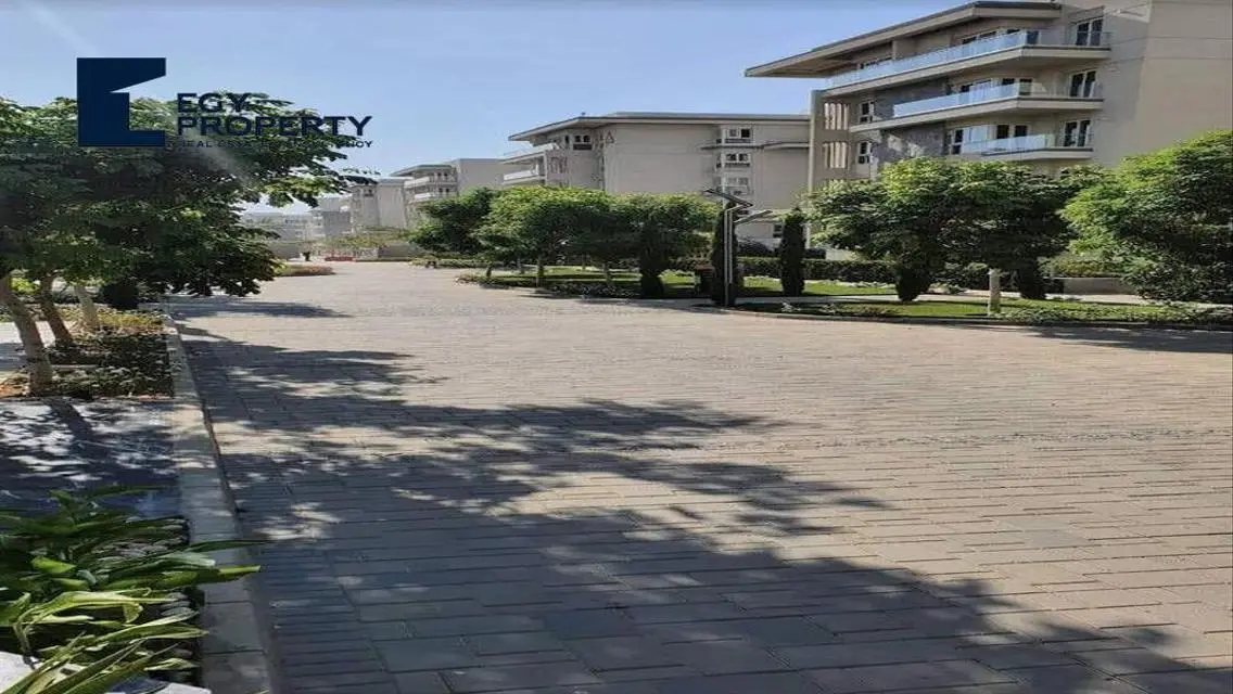 شقه للبيع في ماونتن فيو جاهزة للسكن بموقع مميز جدً