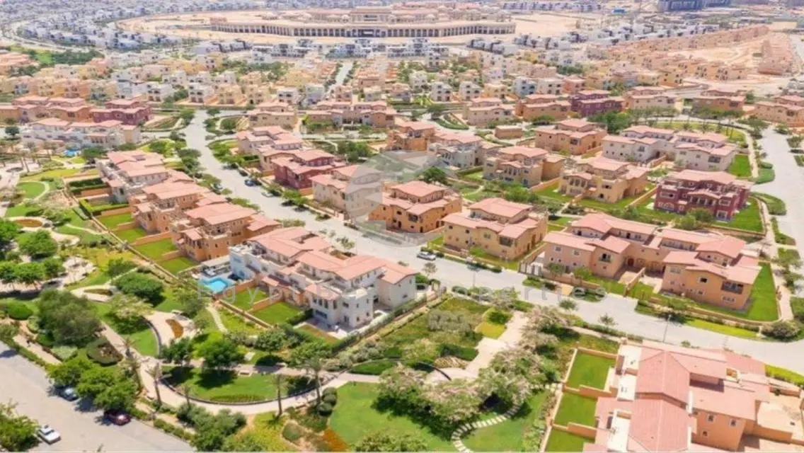 شقة كاملة التشطيب للبيع في هايد بارك للاستثمار