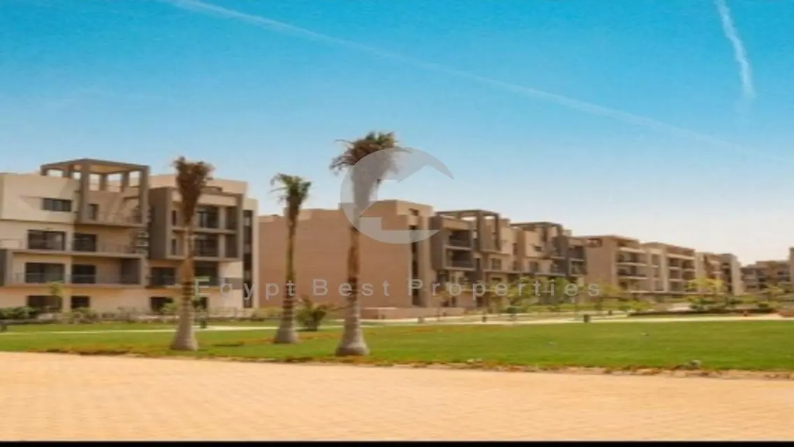 شقة جديدة للبيع في المربع الخامس بالقاهرة الجديدة