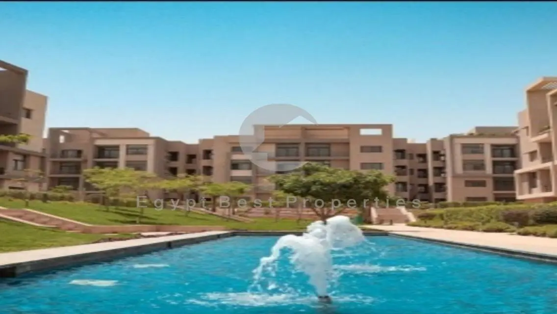 شقة جديدة للبيع في المربع الخامس بالقاهرة الجديدة