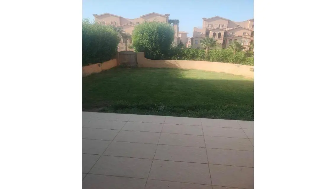 Private garden - prime location