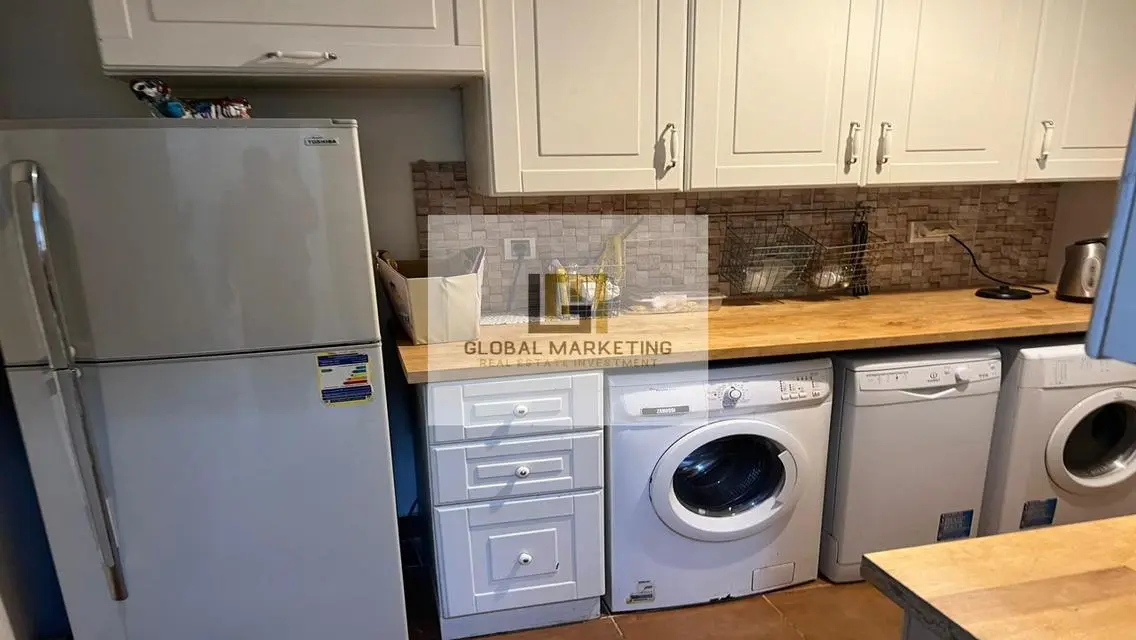 Luxury fully furnished apartment withgarden mivida