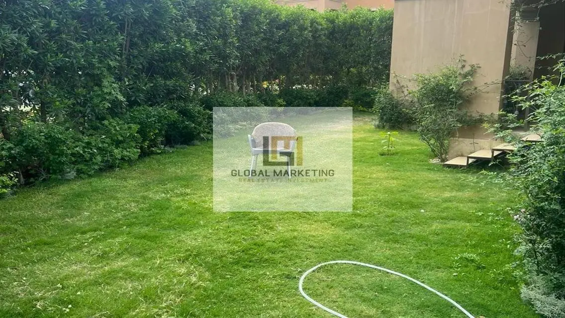 Luxury fully furnished apartment withgarden mivida
