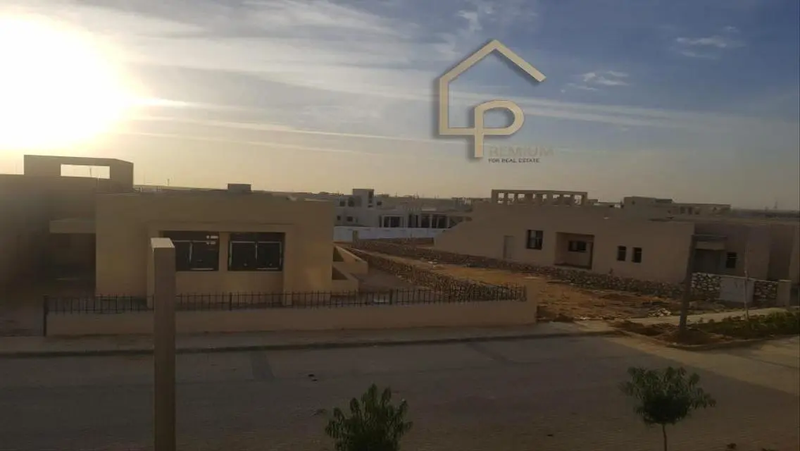 Townhouse for sale in O-West Whyt prime location
