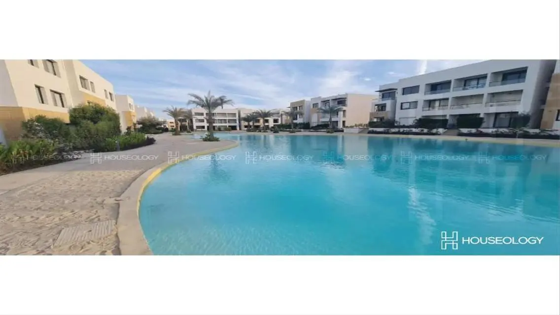 Corner chalet 3bed with garden on lagoon RTM Azha