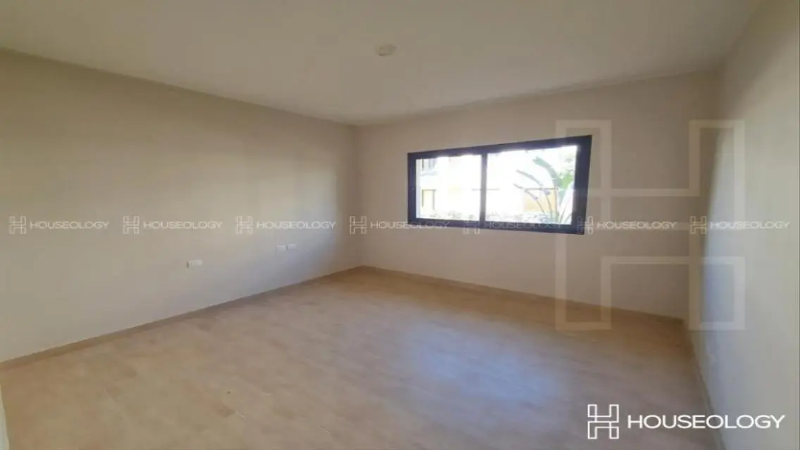 Corner chalet 3bed with garden on lagoon RTM Azha