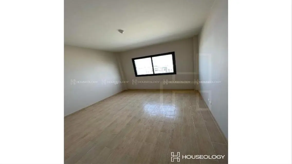 Corner chalet 3bed with garden on lagoon RTM Azha