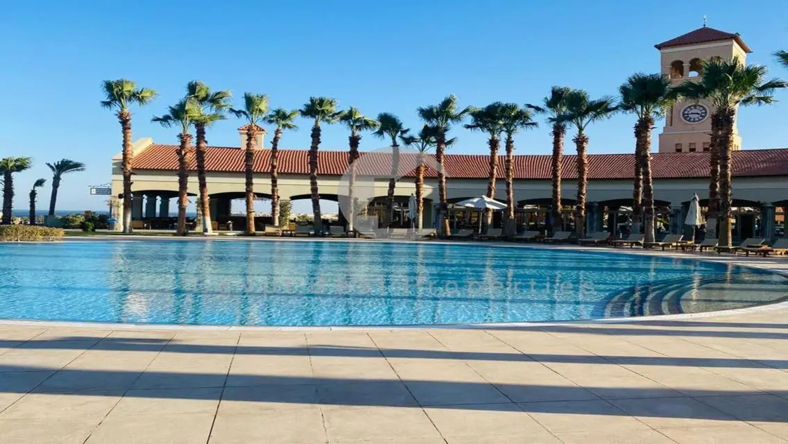 Prime Location, Chalet Direct On Lagoon For Sale