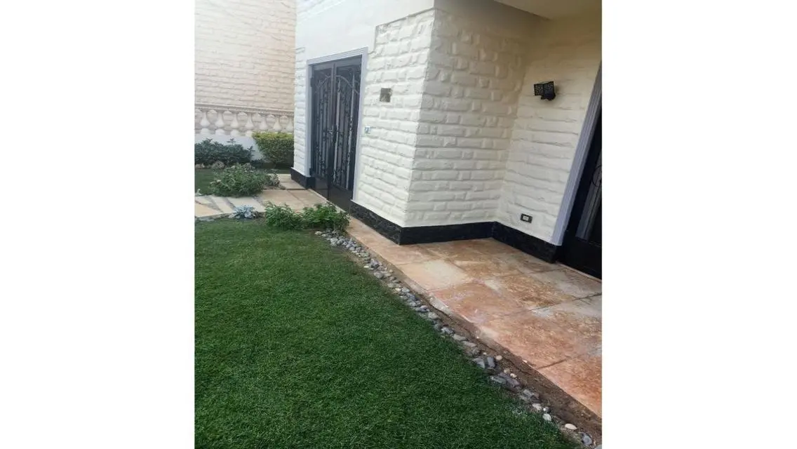 بحري - حديقة خاصة - مفروشة بالكامل