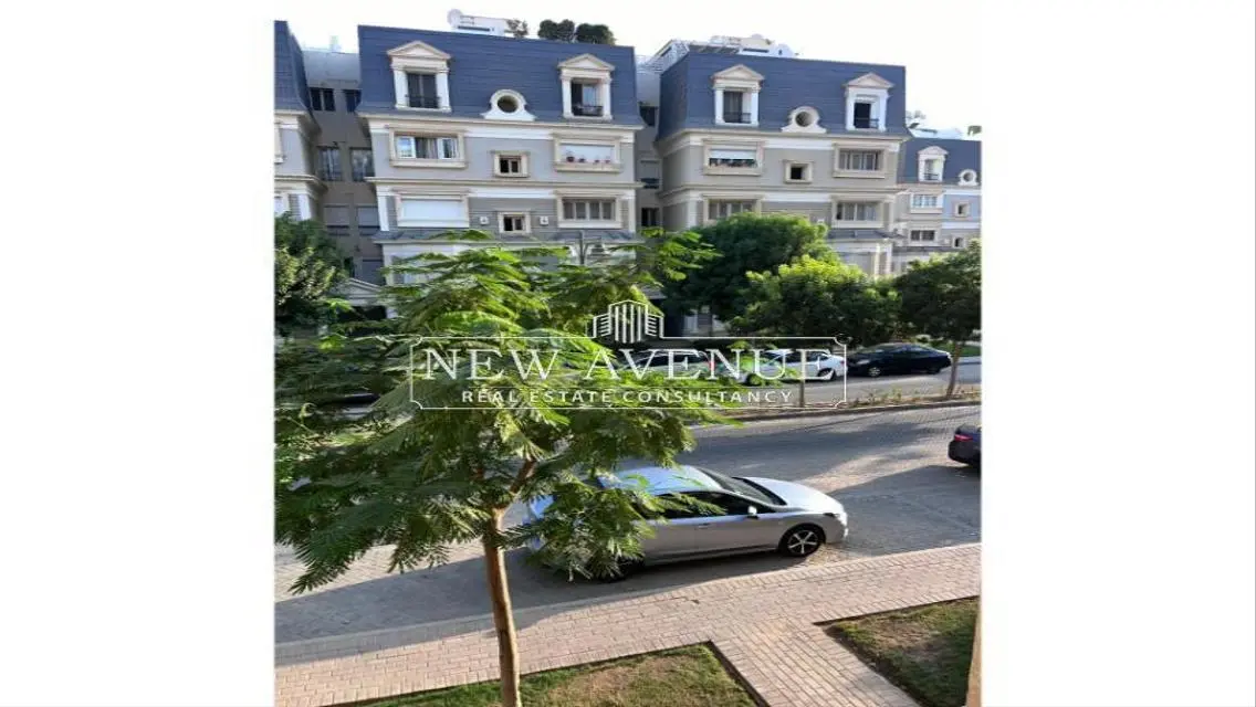 Duplex for sale direct on south 90 attractive price
