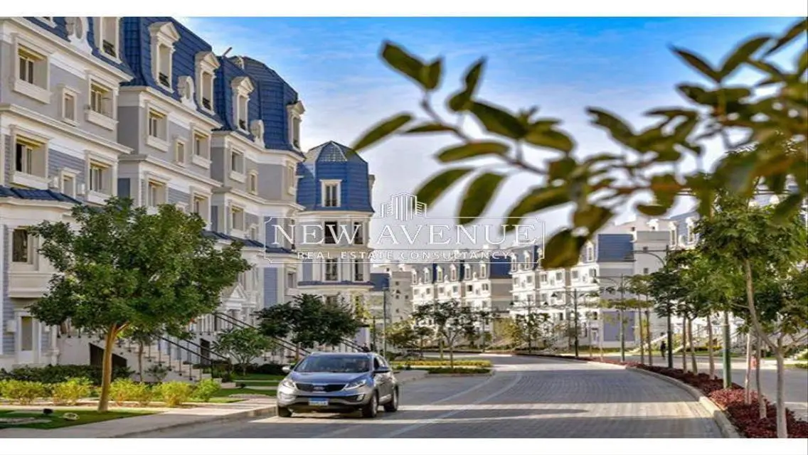 Duplex for sale direct on south 90 attractive price