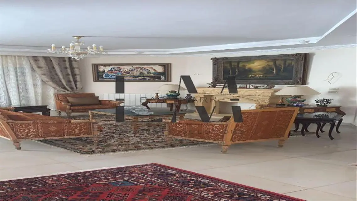 فيلا للإيجار في كومباوند طيبة - التجمع الخامس