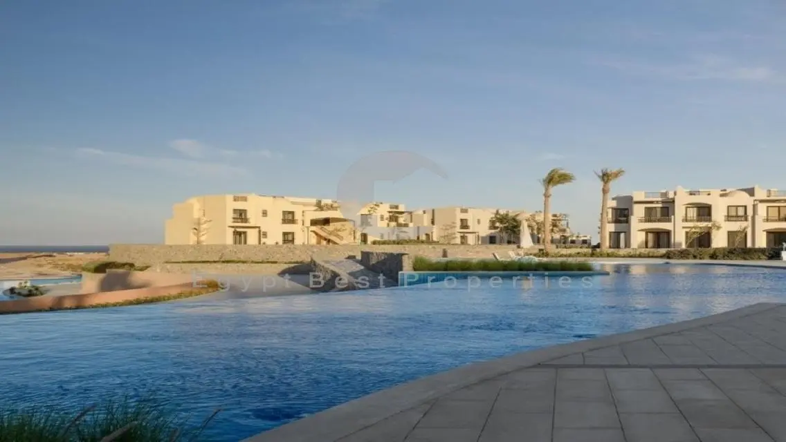 3 Bedroom Duplex 1st Row Lagoon in Makadi Heights