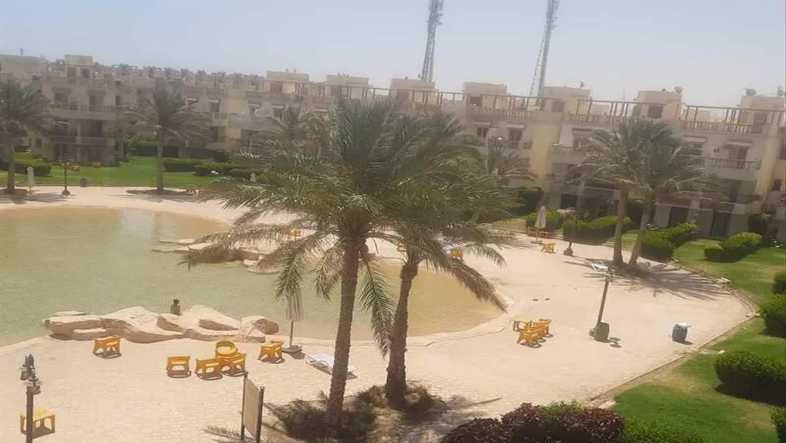 شاليه للبيع بقريه بلاجيو العين السخنه بسعرمميز جدا