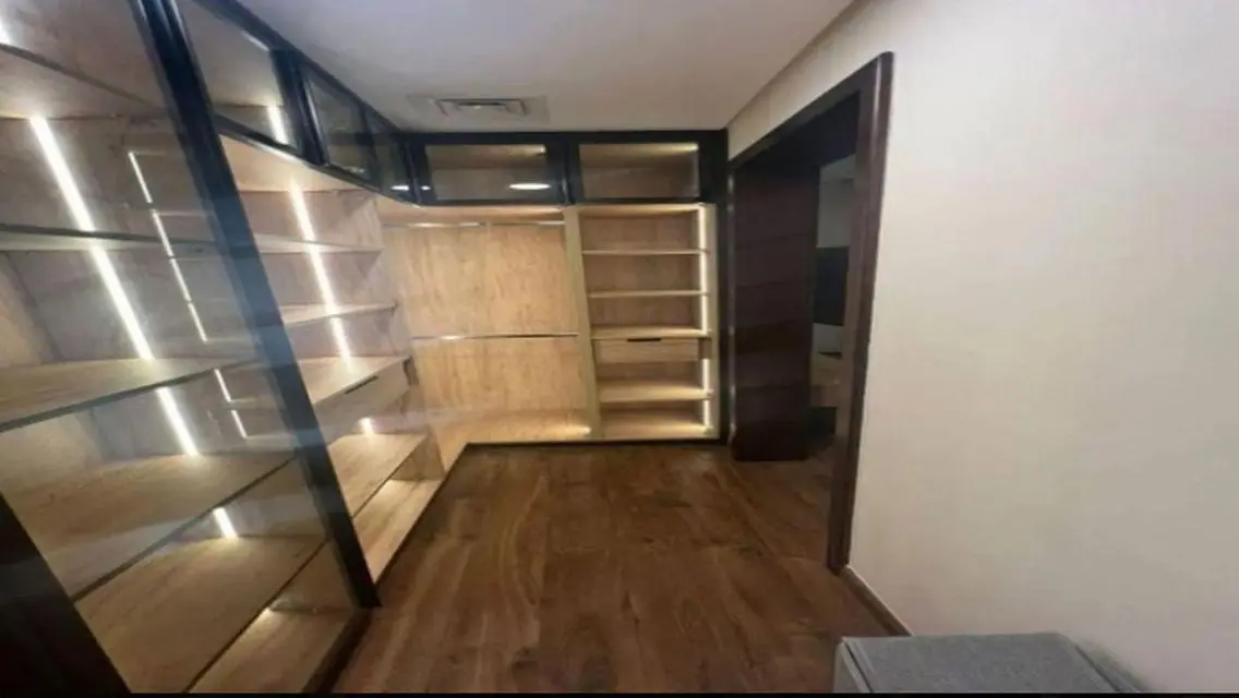 Luxury Apartment for Sale in the Heart of the City