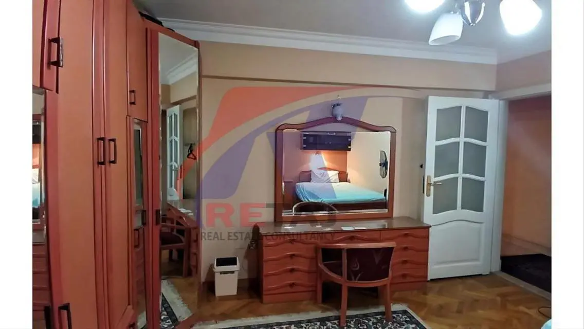 Apartment for rent furnished branching off Makram