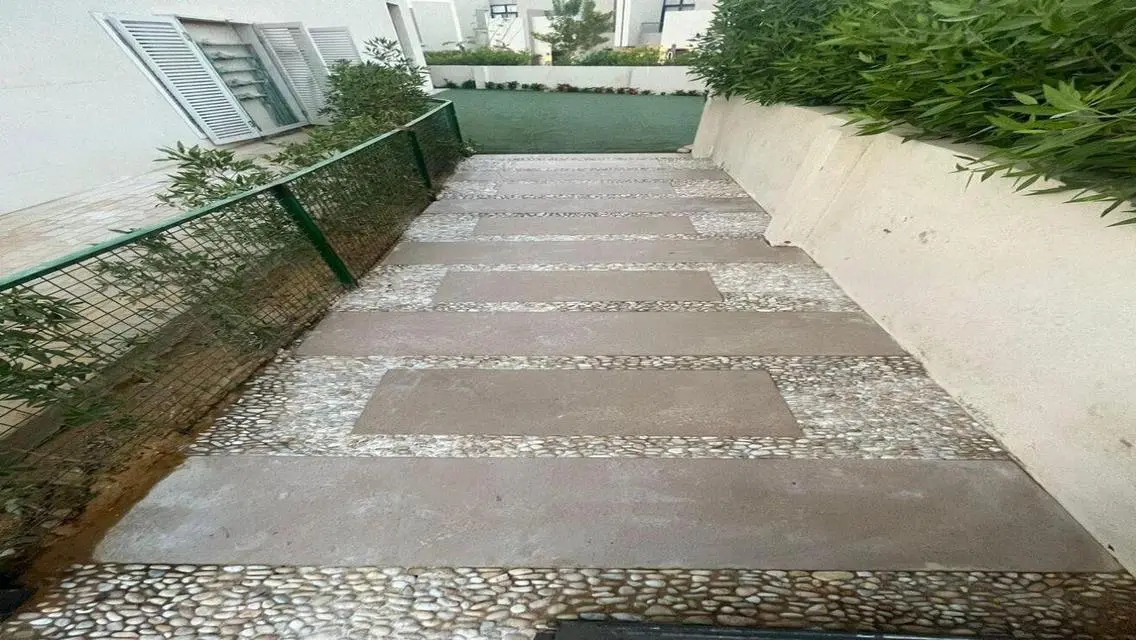 شاليه مميز للبيع ب جاردن في ازها العين السخنه