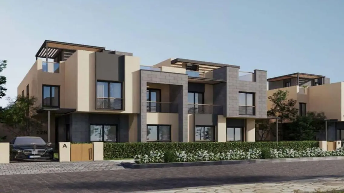 Finished Apartment in Garden Lakes Next Swan Lake