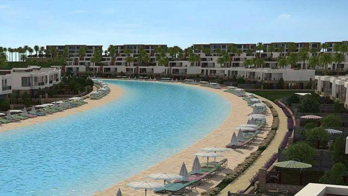 Chalet for sale with lagoon and pool view in Azha