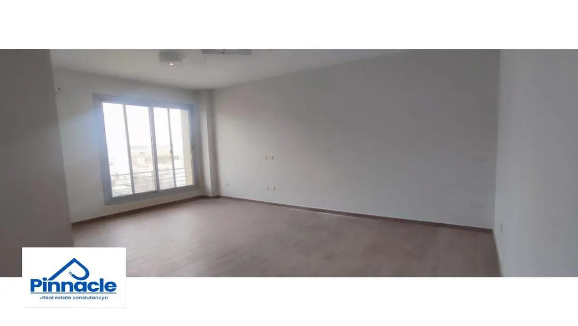 شقة رائعة للايجار اول سكن في VGK